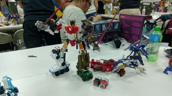 Photos From Taipei Transformers Con   Want To See Combiner Wars & Unite Warriors Computron Side By Side Or MP Delta Magnus  (28 of 35)